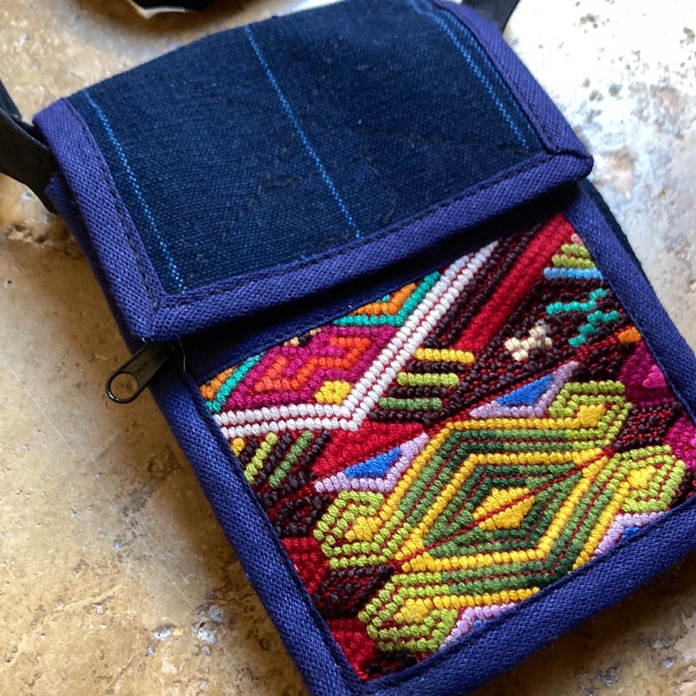 Embroidery purse wallet  new with adjustable strap - Picture 2 of 11